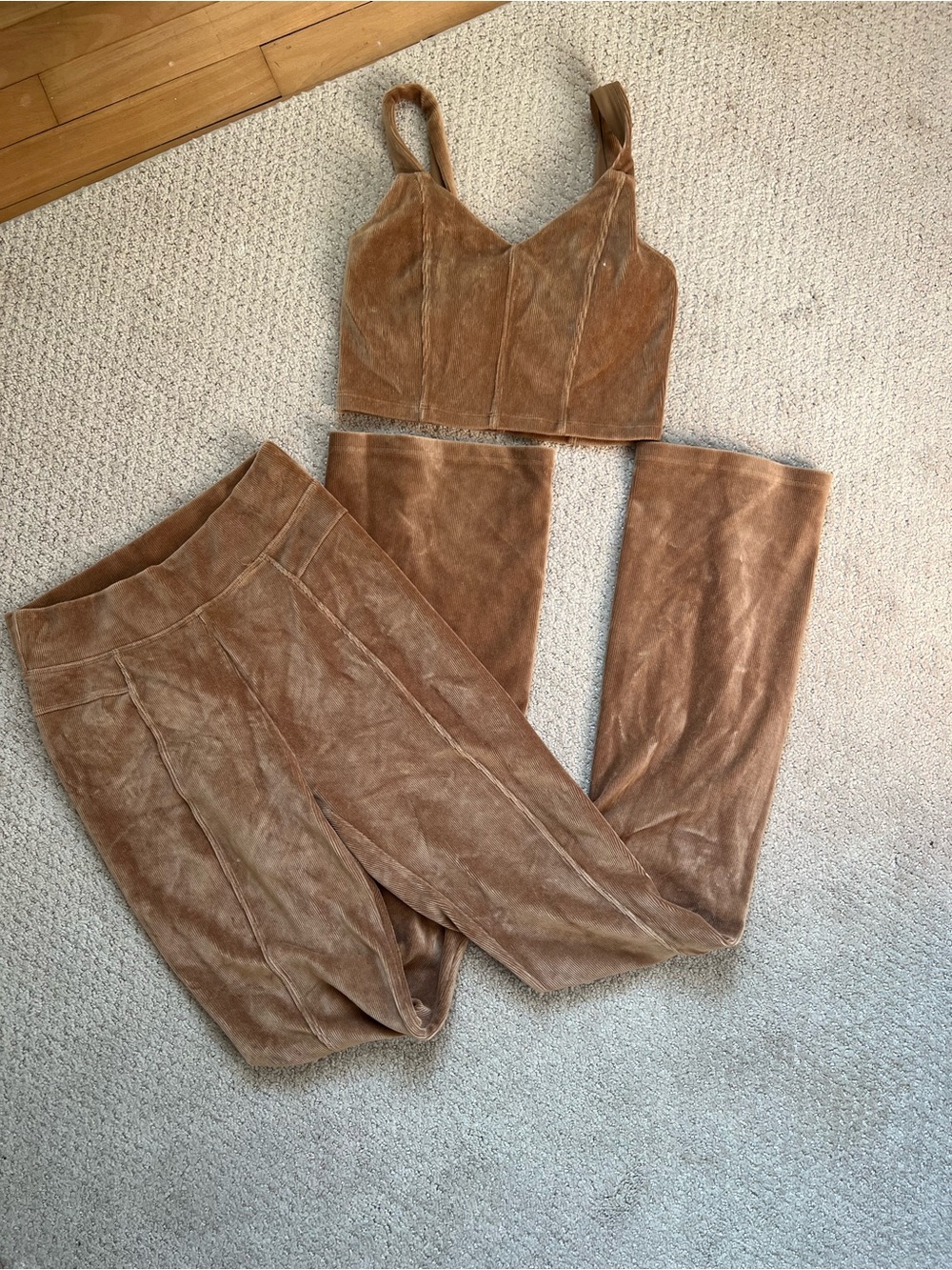 Aerie Two-Piece Velour Crop Top & High-Waist Pants Set - Brown